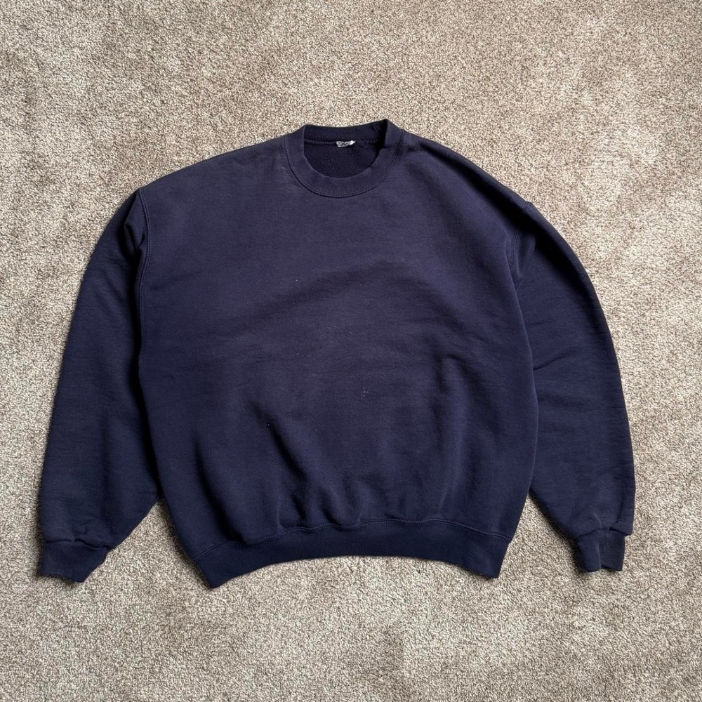 VINTAGE NAVY SUN-FADED SWEATSHIRT